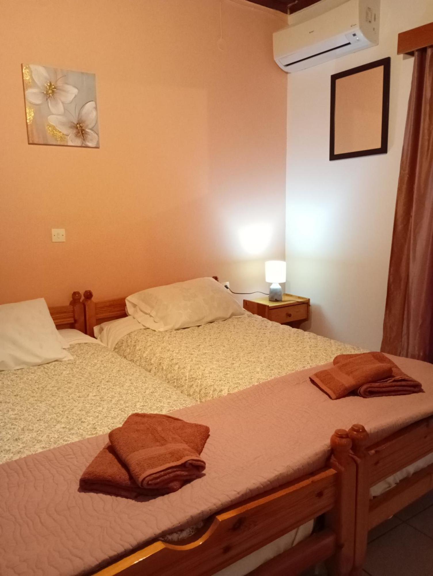 Mylonas Rooms Pandokrátor Exteriér fotografie